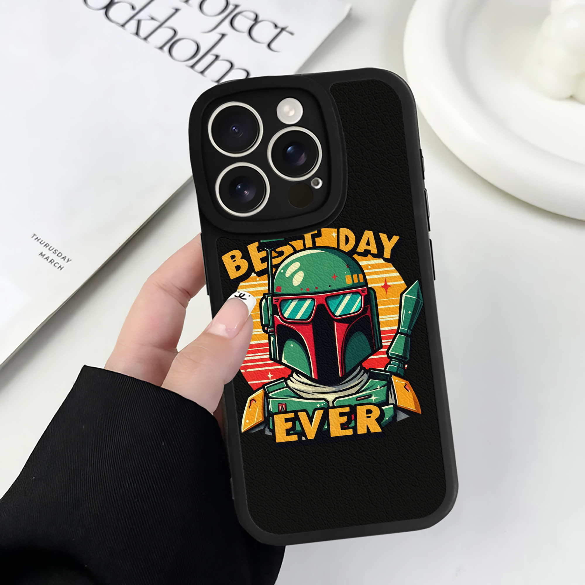 （画像用） スター・ウォーズ Star Wars 【iPhone 16シリーズ対応】シリコンスマホケース（レザー調） 材質：シリコン